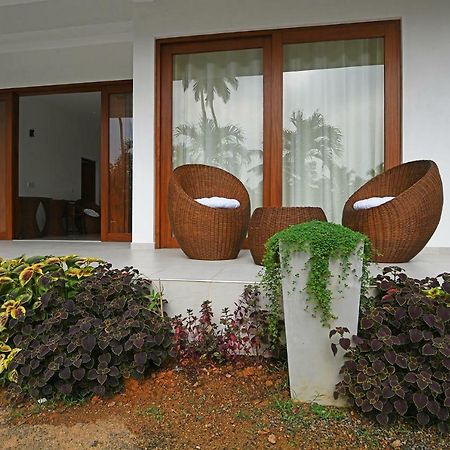 Colibri Villa Maggona Екстериор снимка